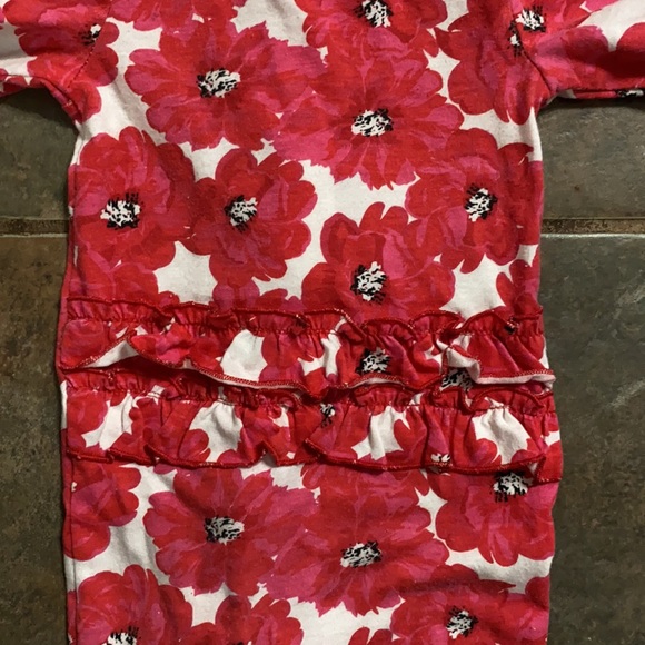 JESSICA SIMPSON - Picture 3 of 3